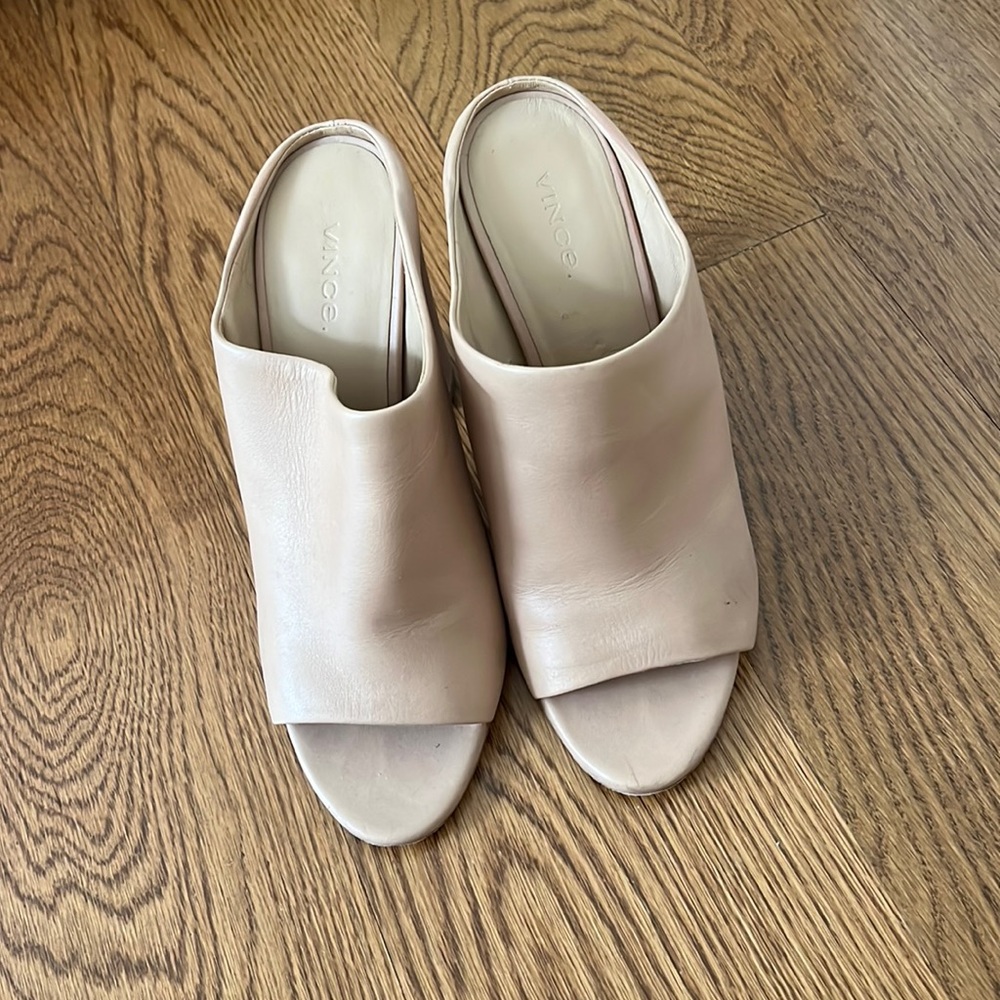 Vince heels